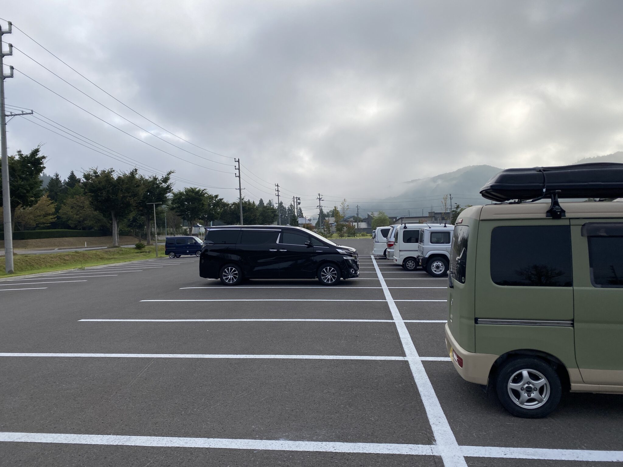 【道の駅 おおゆ】車中泊可能、トイレも綺麗で朝は足湯で癒されました 軽バン旅キャン 日本一周 道の駅 バンライフ 車中泊 【道の駅 おおゆ】車中泊可能、トイレも綺麗で朝は足湯で癒されました 軽バン旅キャン 日本一周 道の駅 バンライフ 車中泊
